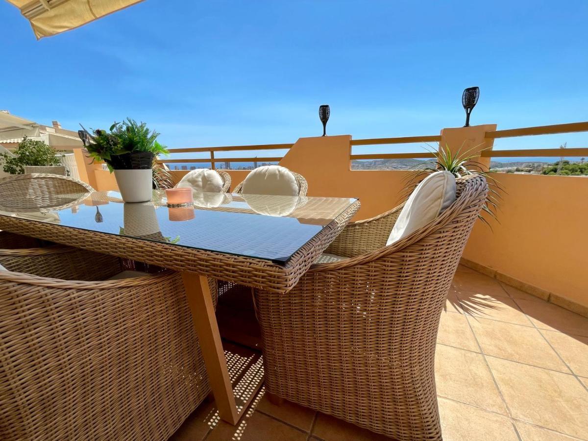 Modern 2-Floor Penthouse With Sea Views - Sleeps 7 Διαμέρισμα Finestrat Εξωτερικό φωτογραφία