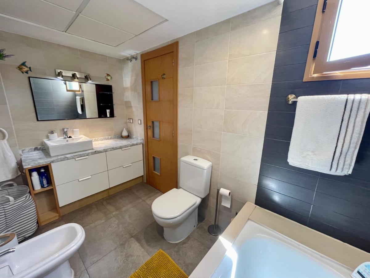 Modern 2-Floor Penthouse With Sea Views - Sleeps 7 Διαμέρισμα Finestrat Εξωτερικό φωτογραφία