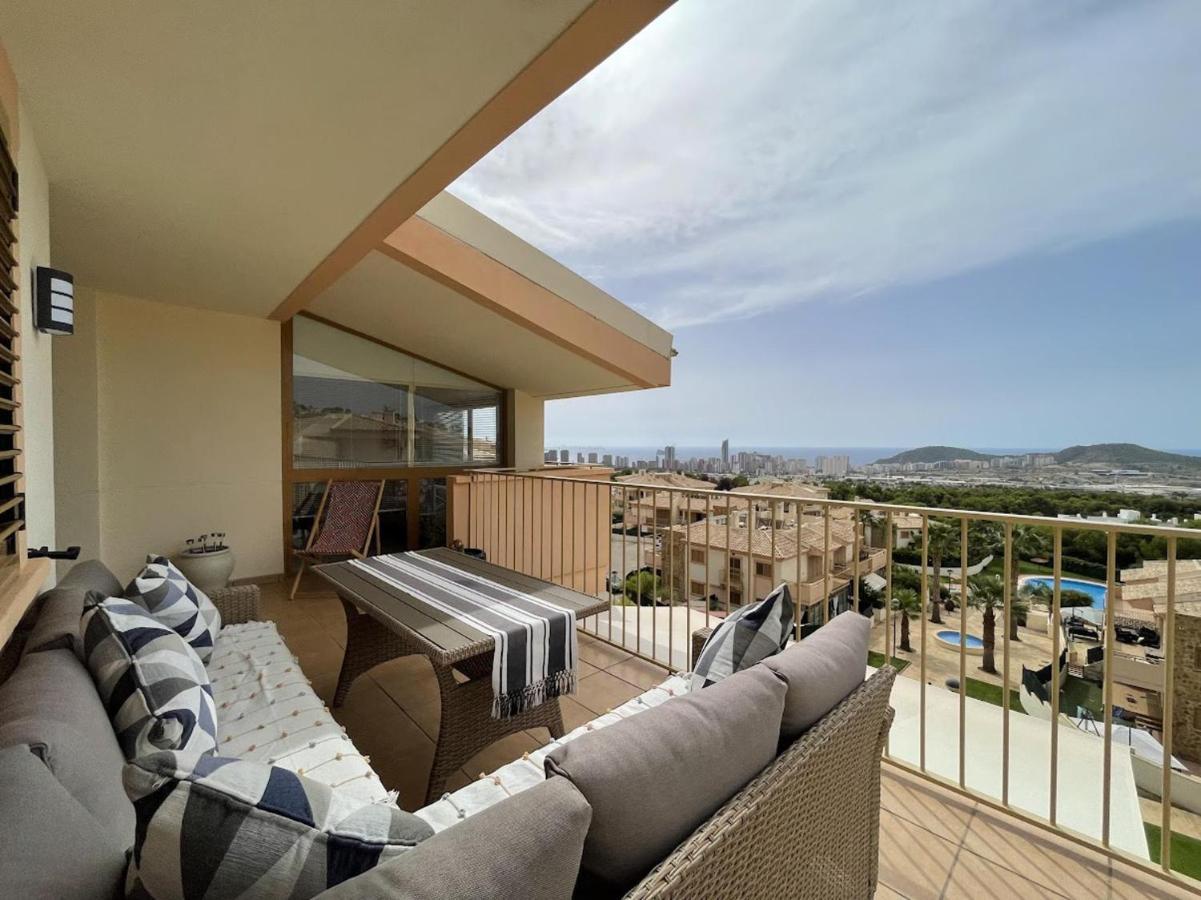 Modern 2-Floor Penthouse With Sea Views - Sleeps 7 Διαμέρισμα Finestrat Εξωτερικό φωτογραφία